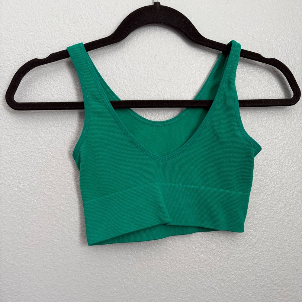 Zumiez crop top